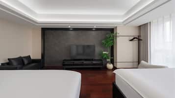 Superior Loft | Desk, blackout drapes, soundproofing, iron/ironing board