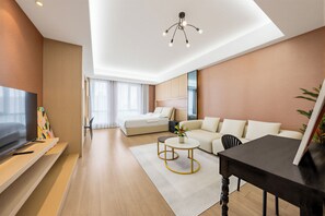 Habitación doble superior, 1 cama King size, vista a la ciudad | Escritorio, cortinas blackout y insonorización 