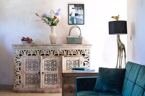 Living area - Casa Rosanna - Romantic Valle d'Itria Hideaway with stunning Sea Views (Brindisi)