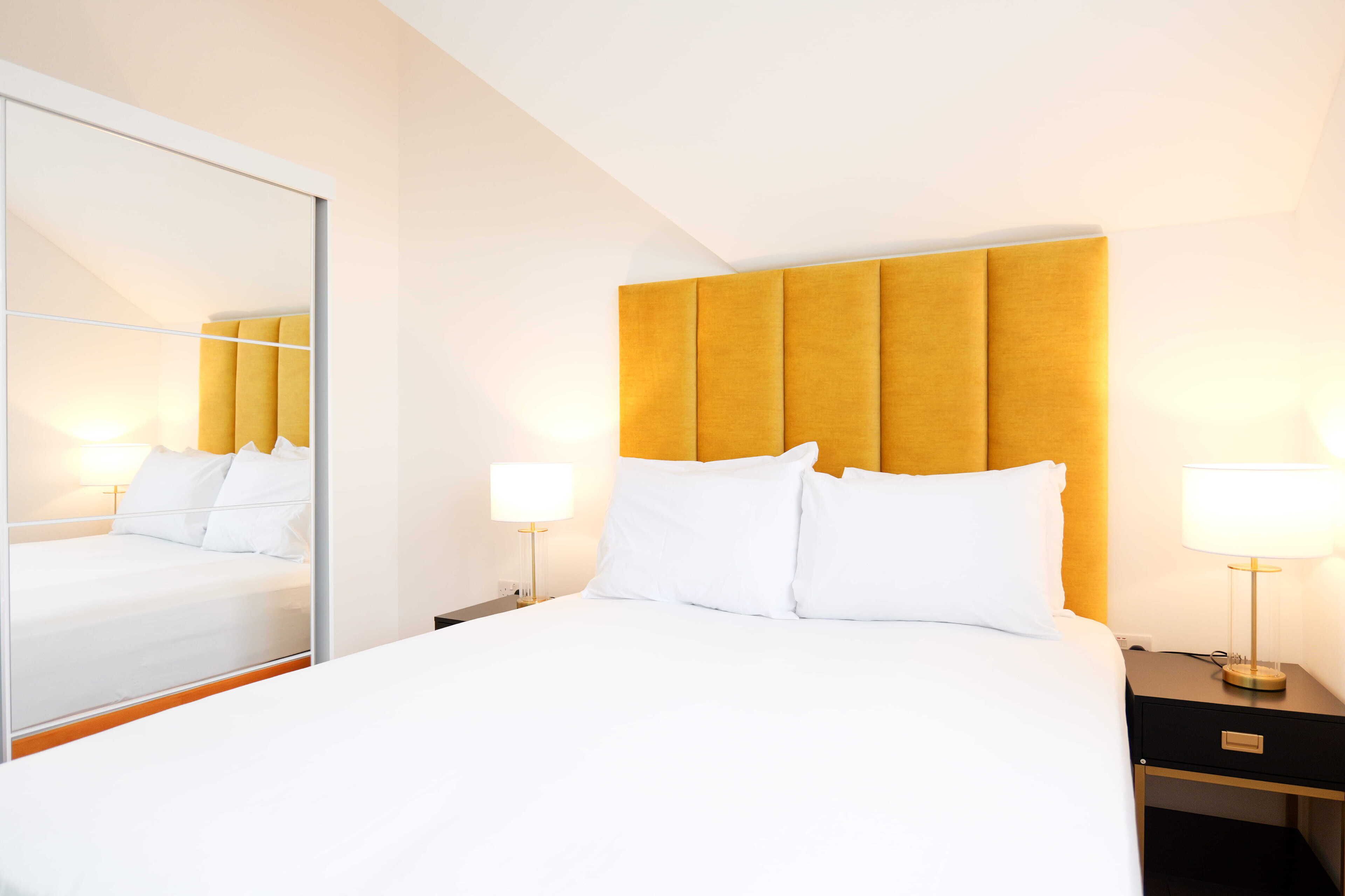 Comfort Apartment | Iron/ironing board, free WiFi