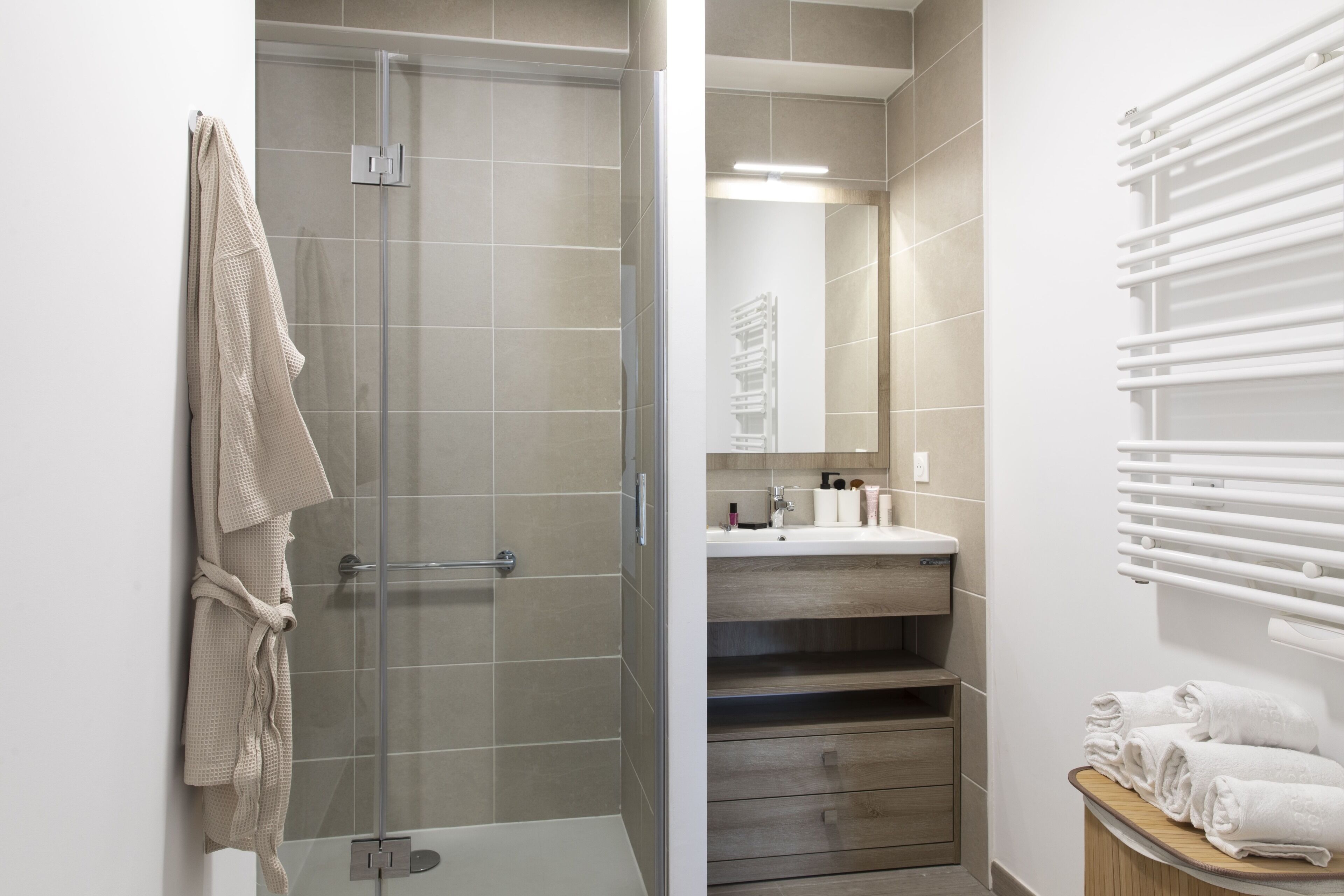 Habitacions insonoritzades, bressols gratuïts i wifi gratuïta 