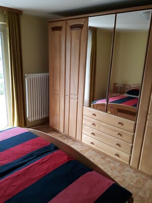 1 Schlafzimmer, WLAN, Bettwäsche