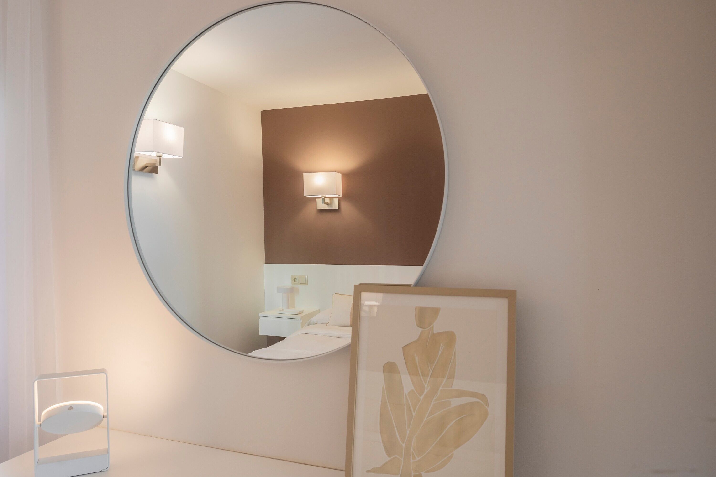 1 slaapkamer, een strijkplank/strijkijzer, wifi, beddengoed