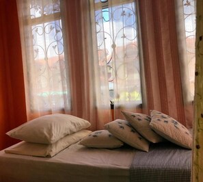 View from room - Guesthouse Khatib (Johor Bahru)