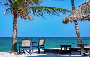 Outdoor dining - Diani south coast (Mombasa county)