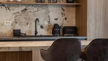 Leilighet, 1 kingsize-seng med sovesofa, byutsikt | Innvendig