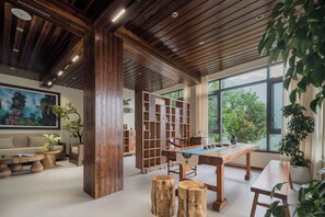 Interior - Zhangjiajie Stone Forest Retreat (Zhangjiajie)