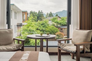Interior - Zhangjiajie Stone Forest Retreat (Zhangjiajie)