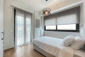 2 bedrooms, iron/ironing board, WiFi, bed sheets - Athenean Oasis In Ellinikon-E2 (Elliniko)
