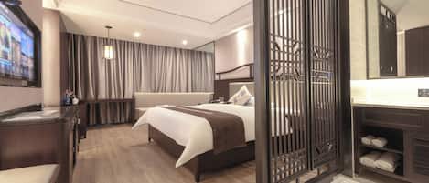Luxury Double Room, City View | Premium bedding, memory foam beds, free WiFi, bed sheets