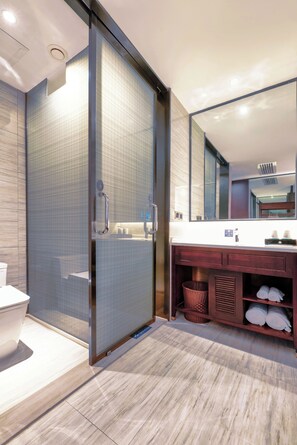 Bathroom - Tianmen Summit Hotel (Zhangjiajie)