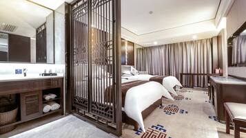 Luxury Twin Room, City View | Premium bedding, memory foam beds, free WiFi, bed sheets