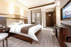 Kamar Double Mewah, pemandangan kota | Seprai premium, busa memori, Wi-Fi gratis, dan seprai linen