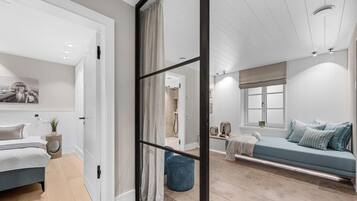 3 Schlafzimmer, Schreibtisch, Reisekinderbett, kostenloses WLAN
