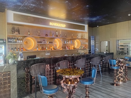 2 bars/lounges. Marigold Hotel