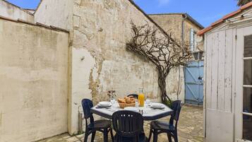 Restauration extérieure