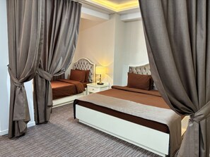 Habitación Deluxe doble, balcón, vistas a la ciudad