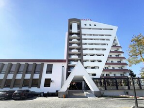 Exterior - Nafta Sanatorium (Naftalan)