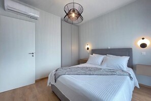 Iron/ironing board, WiFi, bed sheets - Athenean Oasis In Ellinikon-E4 (Elliniko)