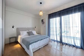 Iron/ironing board, WiFi, bed sheets - Athenean Oasis In Ellinikon-E4 (Elliniko)