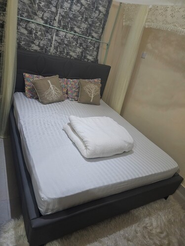 Cosy and Stylish 2 bedroom Apartment