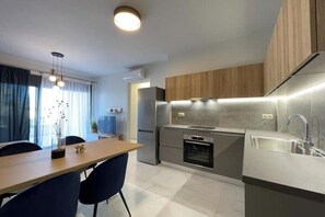 Private kitchen - Athenean Oasis In Ellinikon-Β3 (Elliniko)