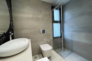 Hair dryer, towels, soap, toilet paper - Athenean Oasis In Ellinikon-Β3 (Elliniko)