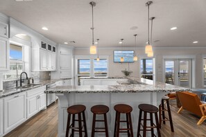 Fridge, microwave, oven, stovetop - Beachfront | Sleeps 34 | Hot Tub, Tiki Bar & Pickleball Court (Crystal Beach)