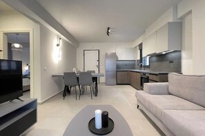 Living area - Athenean Gem Near Athens Metro Mall-A2 (Ilioupoli)