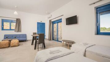 1 bedroom, iron/ironing board, free WiFi, bed sheets
