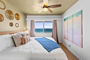 2 bedrooms, free WiFi, bed sheets - The Beach Bungalow | Ocean Front (San Diego)