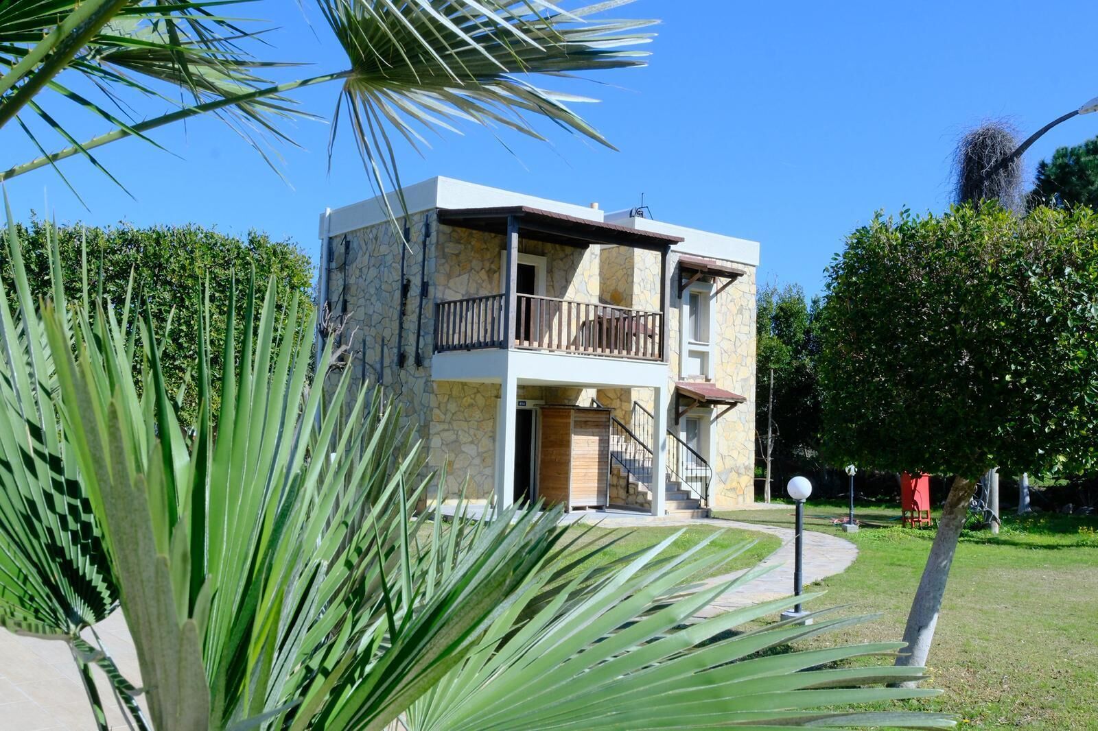 Standard-Apartment, Balkon, Poolblick | Außenbereich