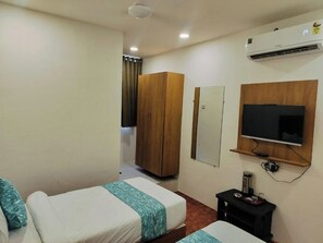 Deluxe Room - Hotel R Pacific (Rajkot)
