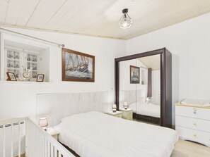 2 chambres, fer et planche à repasser, Wi-Fi gratuit