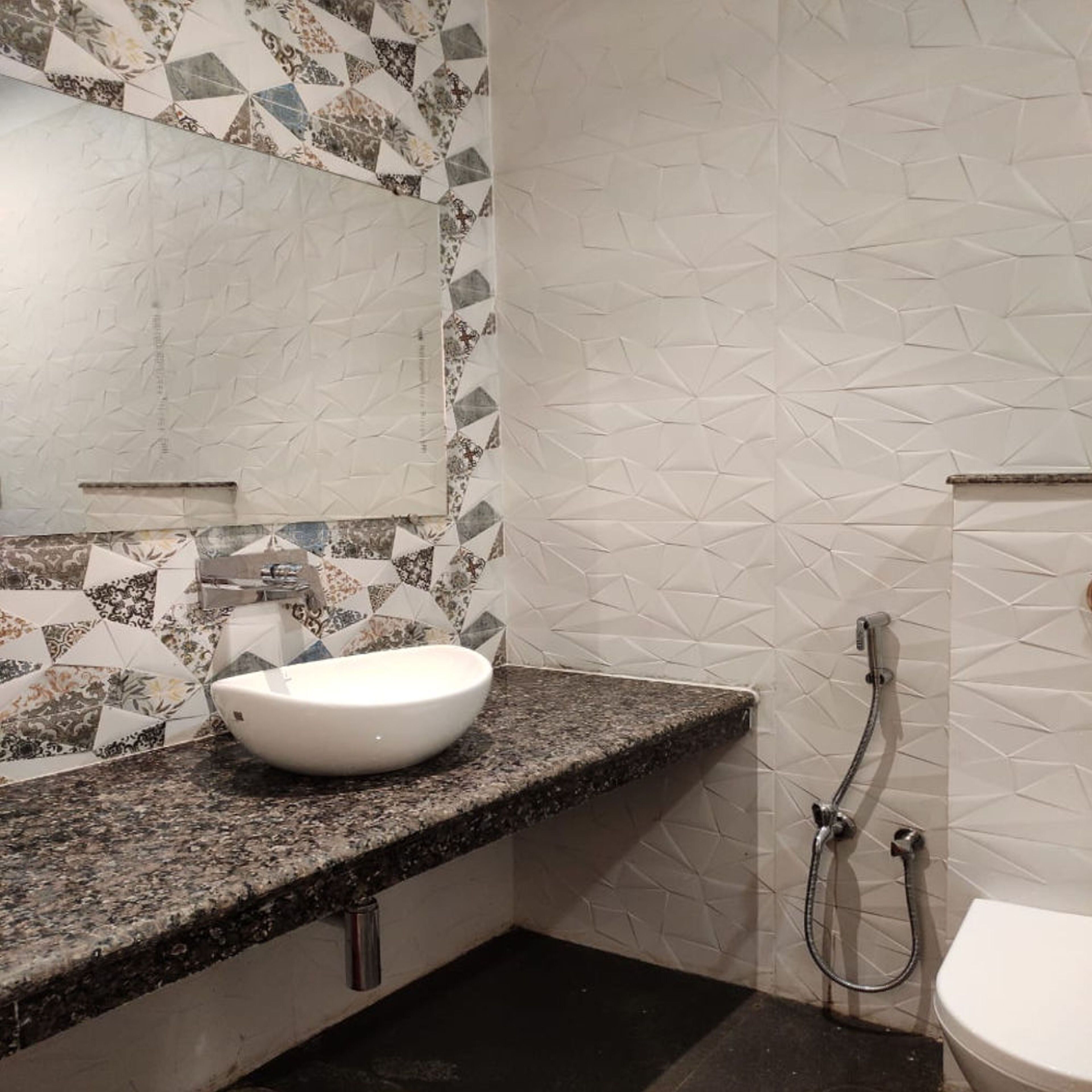 Deluxe Double Room | Bathroom