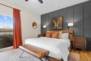 5 Schlafzimmer, Schreibtisch, Bügeleisen/Bügelbrett, Reisekinderbett