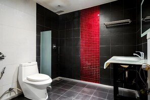 Bathroom - Elite Hotel Nana Sukhumvit 3 (Krung Thep Maha Nakhon)