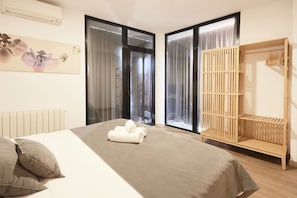 2 chambres, fer et planche Ă repasser, Wi-Fi gratuit, draps fournis