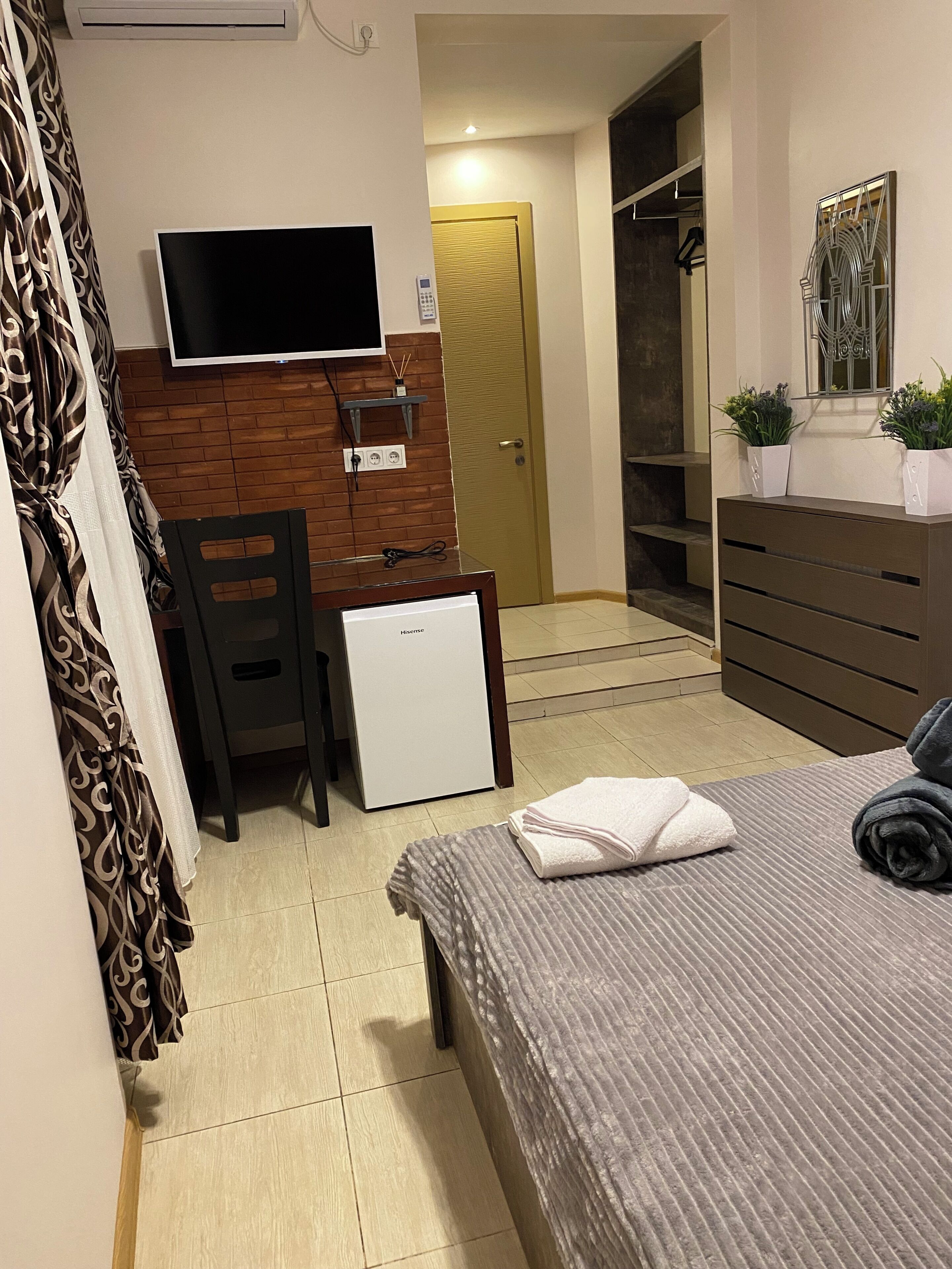 Standard Double Room, Balcony, Courtyard View