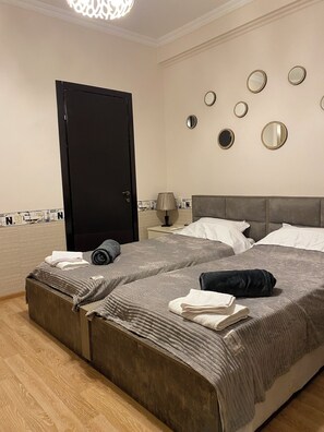 Standard Twin Room, City View | Blackout drapes, iron/ironing board, free WiFi - Siqvaruli (Tbilisi)