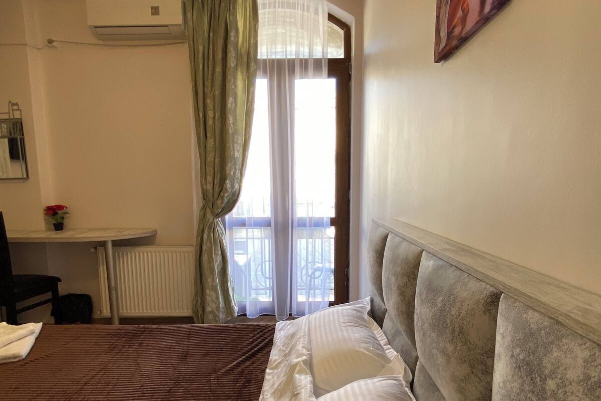 Economy Double Room, Balcony, City View