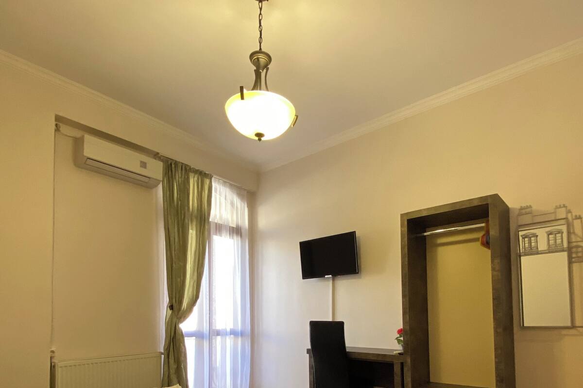 Economy Double Room, Balcony, City View