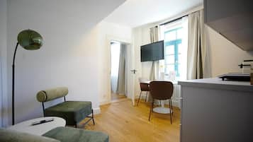 Apartemen Klasik, 1 Tempat Tidur King, dapur, pemandangan gunung