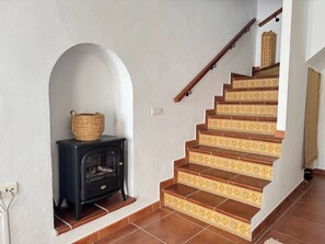 Interior - Cozy house in a picturesque white mountain village (Canillas de Albaida)