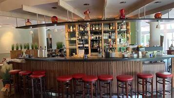 Bar (in der Unterkunft)