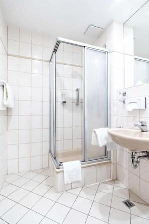 Bathroom - Hotel Wandinger Hof (Markt Schwaben)