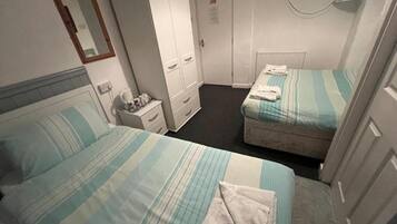 Chambre Triple Familiale