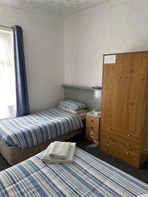 Iron/ironing board, free WiFi