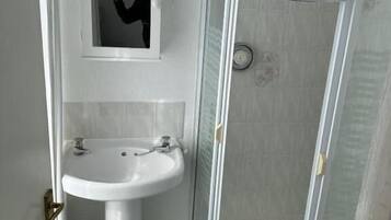 Doppelzimmer | Badezimmer