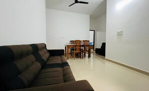 Superior Apartment, 2 Bedrooms, Balcony, Garden View | Living area - Easy Nest Residency (Puzhathi)